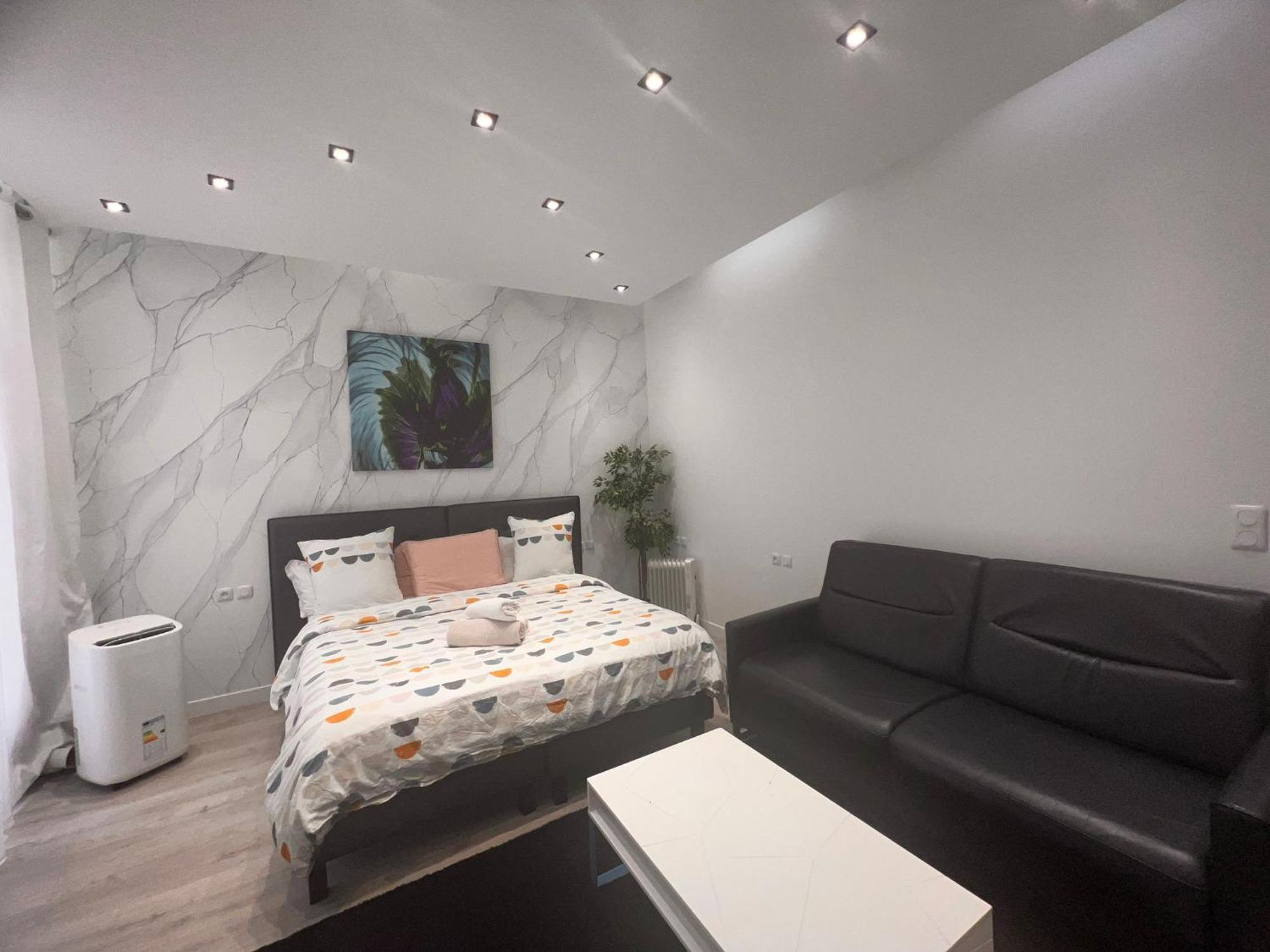 Cosy Champs-elysees - Hala Appartement Parijs
